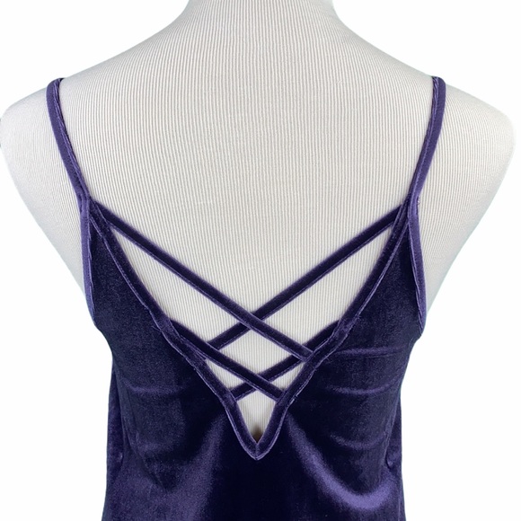 Eggplant Crushed Velvet Strappy Cami - Picture 6 of 10
